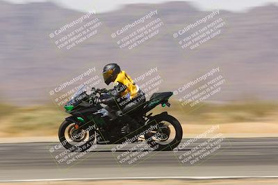 media/Apr-12-2025-Race Pace (Sat) [[9230add55f]]/Vested/7-Turn 3 Inside (2pm)/